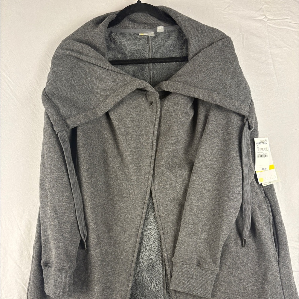 Zella Hooded Cardigan Jacket Small Gray Sherpa Lined Snap Front Nordstrom NWT!